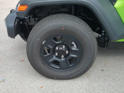2026 Jeep Gladiator — photo 11 view