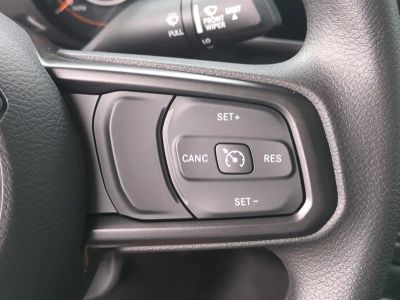 2026 Jeep Gladiator — photo 27 view