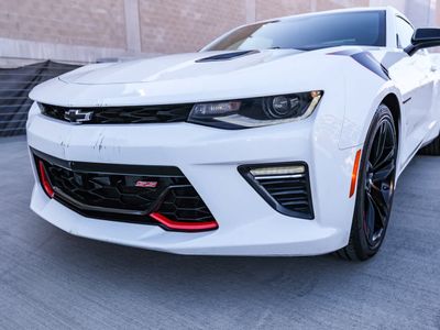 2018 Chevrolet Camaro - Photo 9