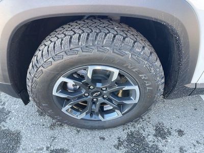2026 Chevrolet Equinox — photo 9 view