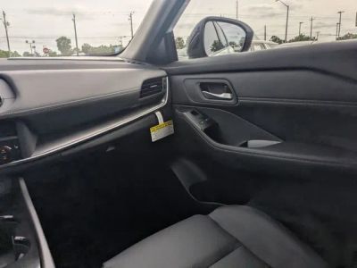 2026 Nissan Rogue — photo 17 view