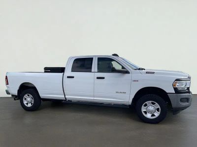 2020 RAM 2500 Tradesman in Bright White Clearcoat — front three-quarter view