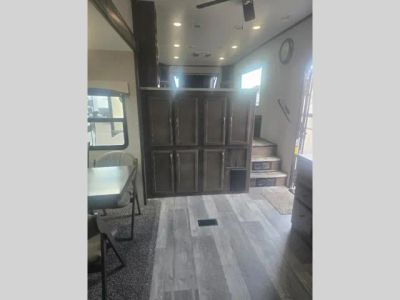 2021 Forest River Sierra - Photo 11