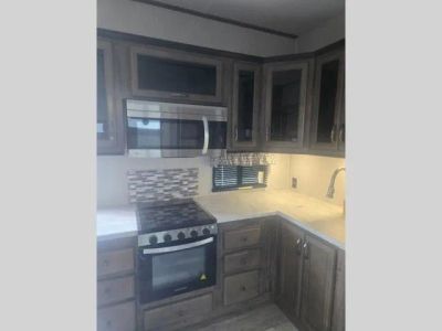 2021 Forest River Sierra - Photo 15