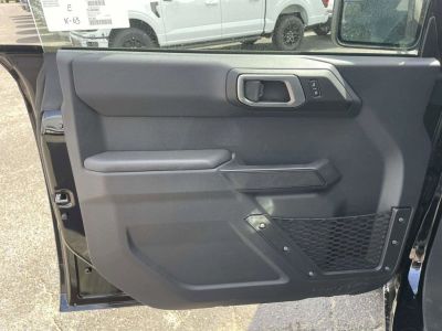 2026 Ford Bronco — photo 15 view