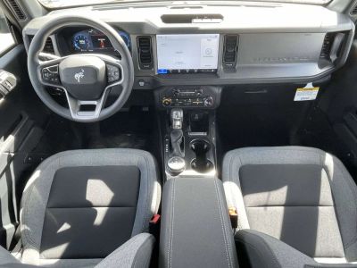2026 Ford Bronco — photo 11 view