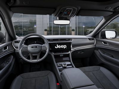 2026 Jeep Grand Cherokee — photo 14 view