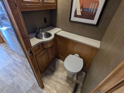 2017 Thor Motor Coach Palazzo - Photo 1