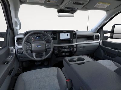 2026 Ford F-350SD - Photo 8