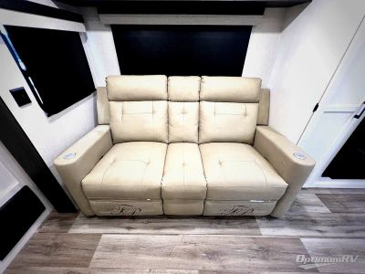 2026 Venture RV SportTrek — photo 11 view