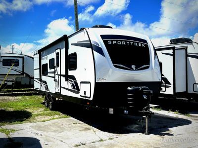2026 Venture RV SportTrek — front three-quarter view