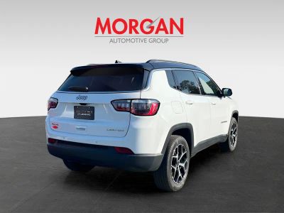 2025 Jeep Compass — photo 7 view