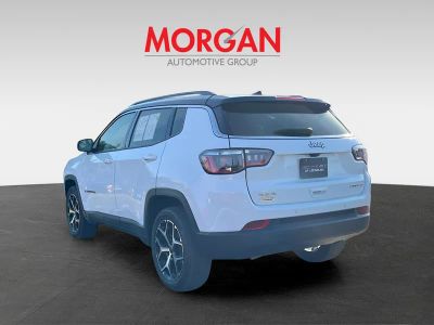 2025 Jeep Compass — detail view