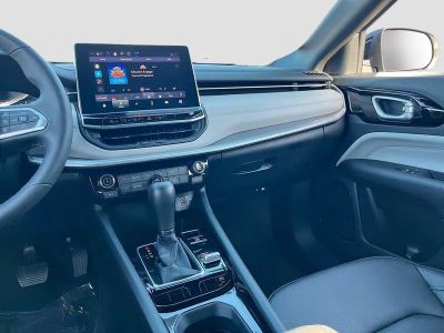 2025 Jeep Compass — photo 21 view