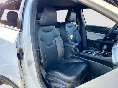 2025 Jeep Compass — photo 25 view