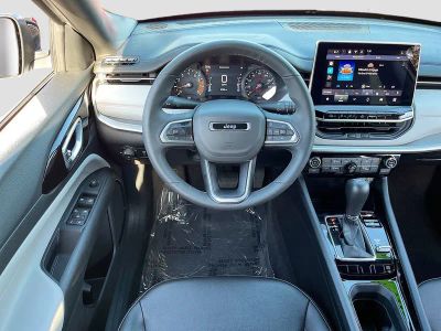 2025 Jeep Compass — photo 20 view