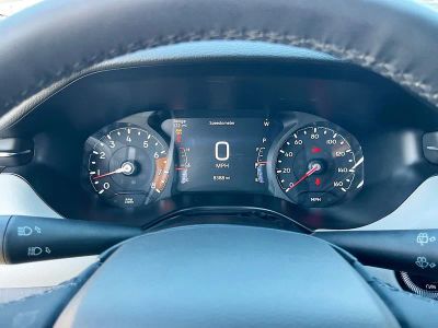 2025 Jeep Compass — photo 12 view