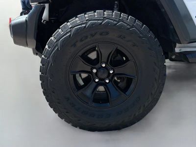 2020 Jeep Gladiator — photo 41 view