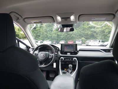 2022 Toyota RAV4 - Photo 19