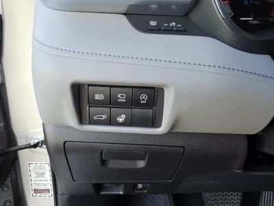 2023 Toyota Highlander - Photo 30