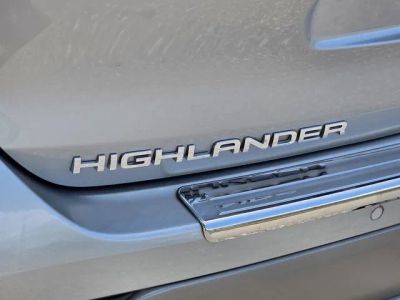 2023 Toyota Highlander - Photo 37