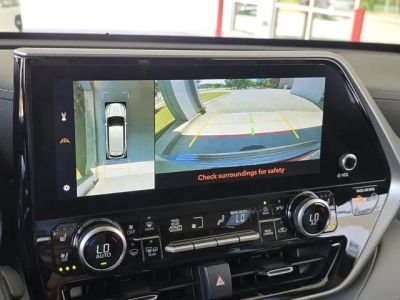 2023 Toyota Highlander - Photo 18