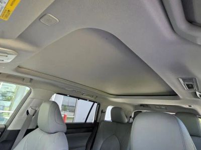 2023 Toyota Highlander - Photo 8