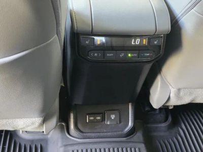 2023 Toyota Highlander - Photo 12