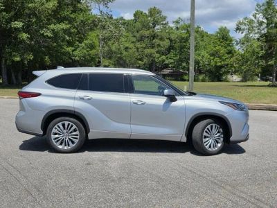 2023 Toyota Highlander - Photo 42