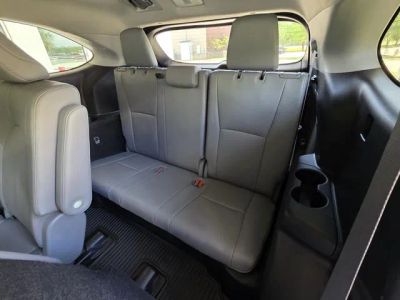 2023 Toyota Highlander - Photo 16