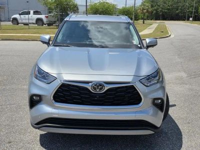 2023 Toyota Highlander - Photo 2