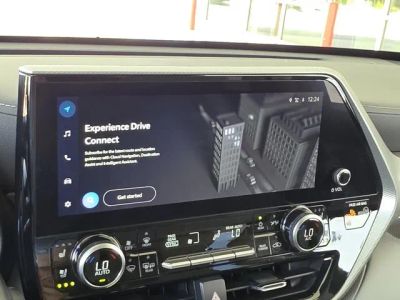 2023 Toyota Highlander - Photo 21