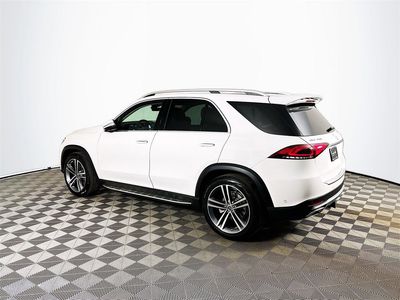 2022 Mercedes-Benz GLE — detail view