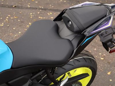 2026 Yamaha YZF-R7 - Photo 11