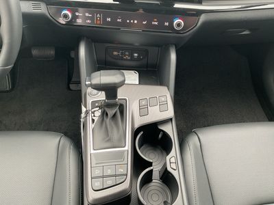 2026 Kia Sportage — photo 13 view