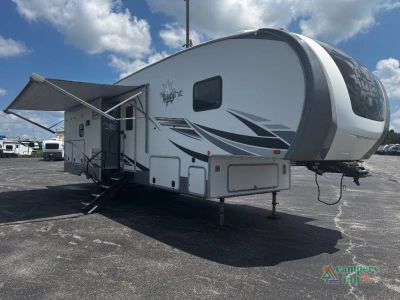 2020 Highland Ridge RV Open Range — front three-quarter view