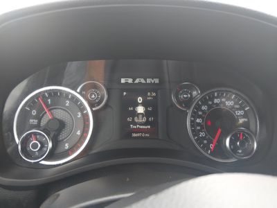 2024 Ram 2500 — photo 14 view