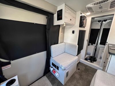 2026 Jayco COMET - Photo 5