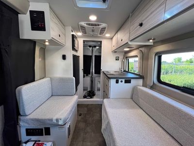 2026 Jayco COMET - Photo 4