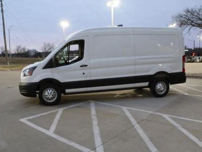 2026 Ford Transit-250 — side profile view