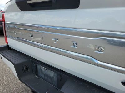 2022 Ford F-450SD — photo 9 view