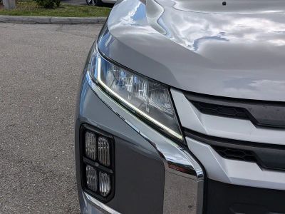 2021 Mitsubishi Outlander Sport — photo 10 view