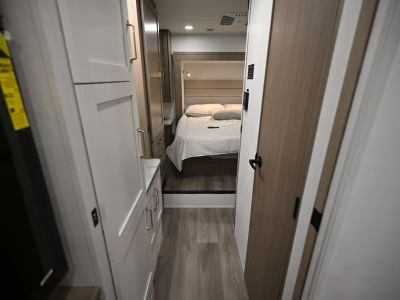 2027 Jayco GREYHAWK — photo 22 view