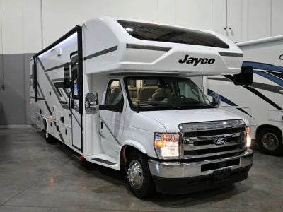 2027 Jayco GREYHAWK — front three-quarter view