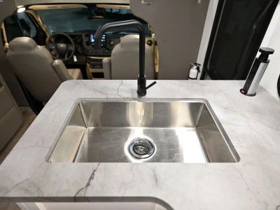 2027 Jayco GREYHAWK — photo 9 view