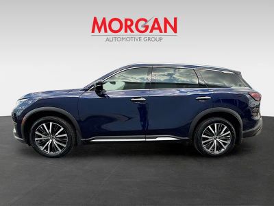 2023 INFINITI QX60 — engine compartment view