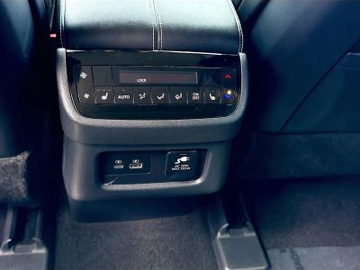 2023 INFINITI QX60 — photo 21 view
