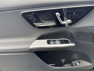 2026 Mercedes-Benz GLC — photo 17 view