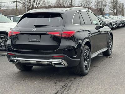 2026 Mercedes-Benz GLC — photo 10 view