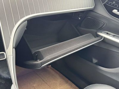 2026 Mercedes-Benz GLC — photo 29 view